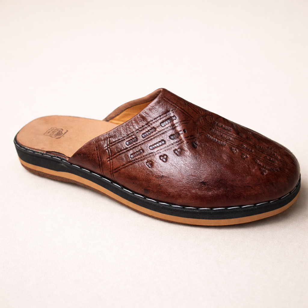 Brown Moroccan Babouche Slippers – Handmade Leather Berber Footwear (Unisex)