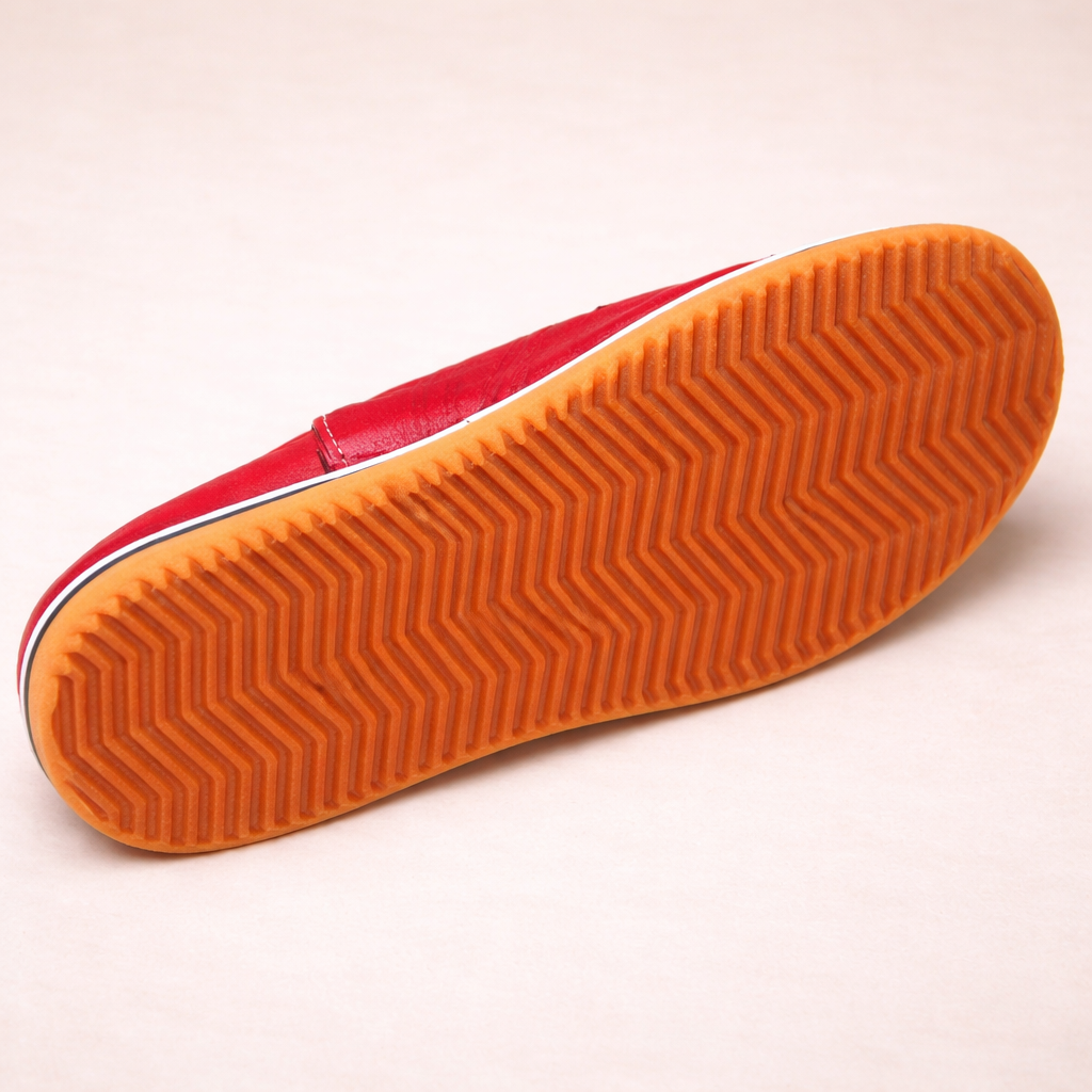 Moroccan Leather Babouche – Handmade Berber Slippers for Everyday Comfort (Unisex)
