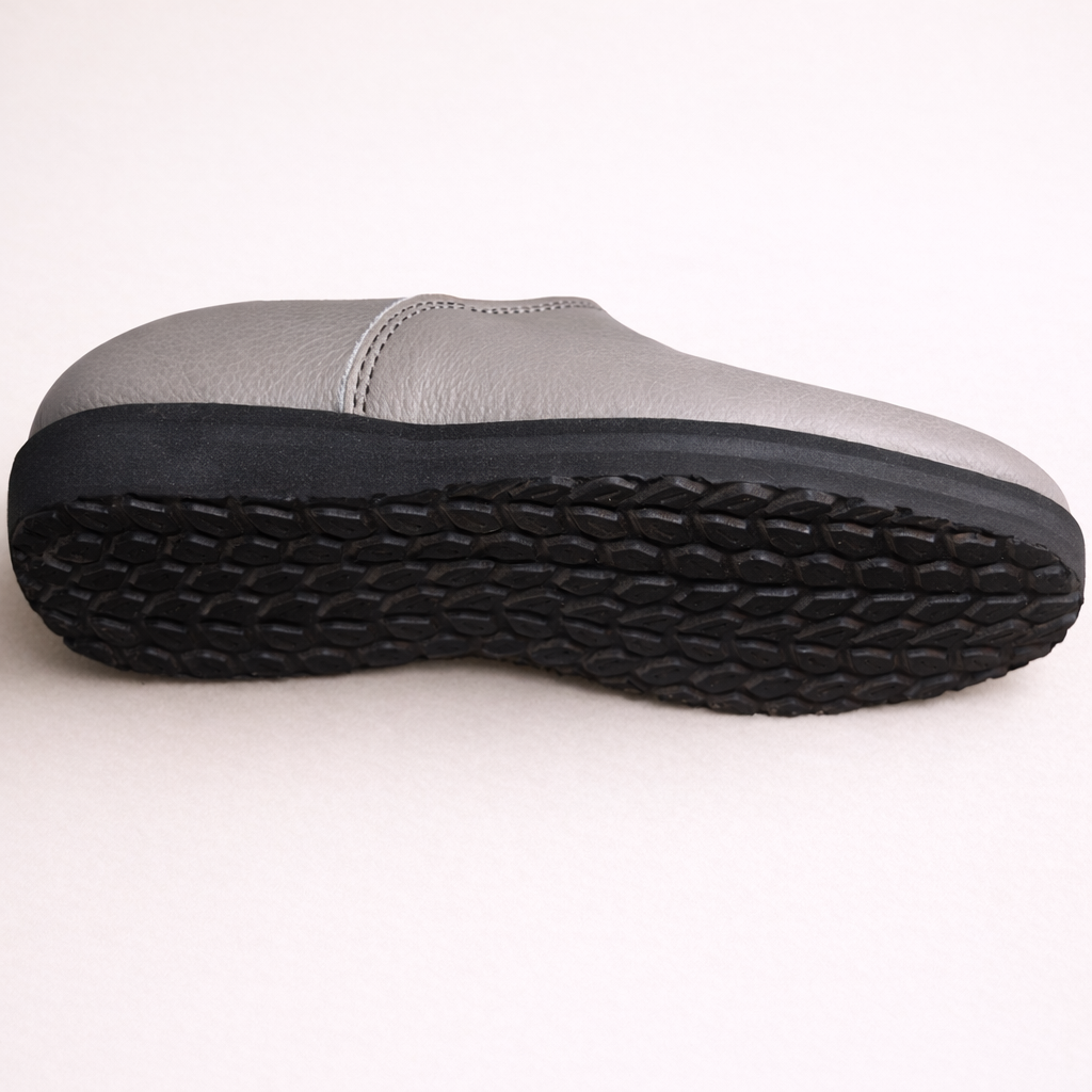 Premium Moroccan Leather Babouche Slippers for Men – Handmade Minimalist Design, Soft Luxury Comfort