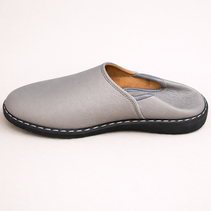 Premium Moroccan Leather Babouche Slippers for Men – Handmade Minimalist Design, Soft Luxury Comfort
