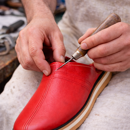 Moroccan Leather Babouche – Handmade Berber Slippers for Everyday Comfort (Unisex)